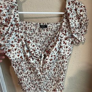 Flower style Blouse brand new no tag
